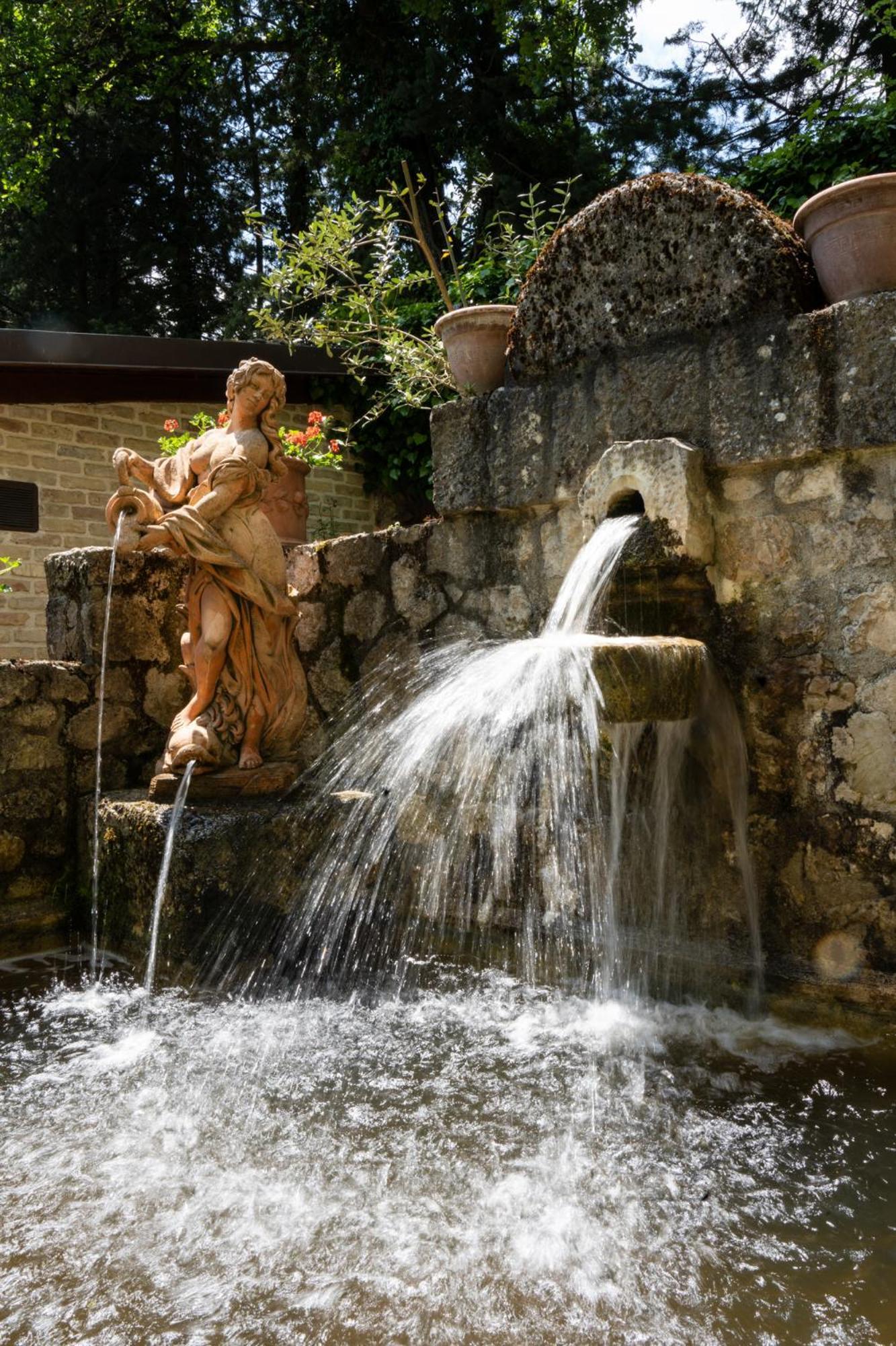 Hotel Guerrinuccio Celano Εξωτερικό φωτογραφία