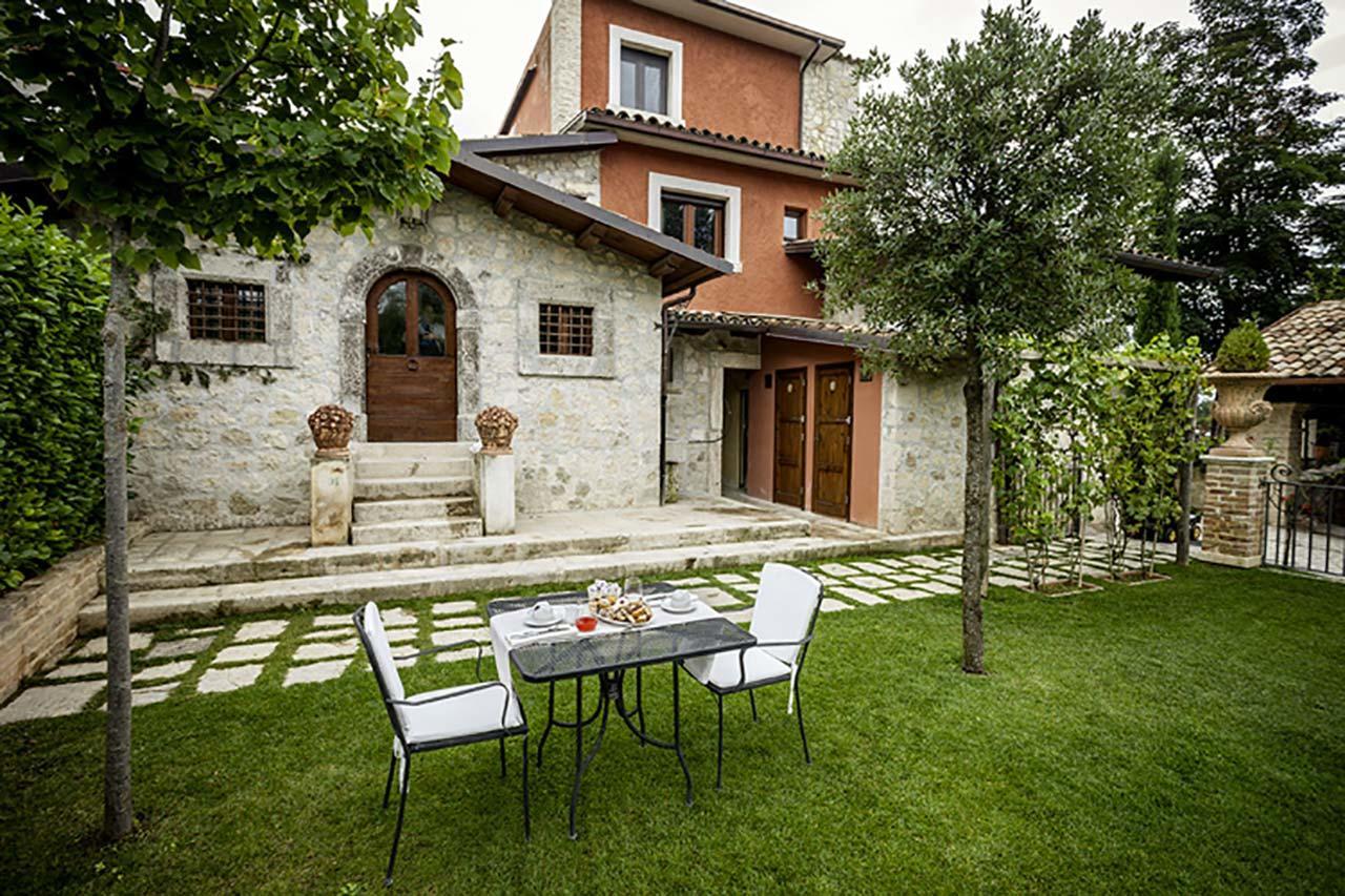 Hotel Guerrinuccio Celano Εξωτερικό φωτογραφία