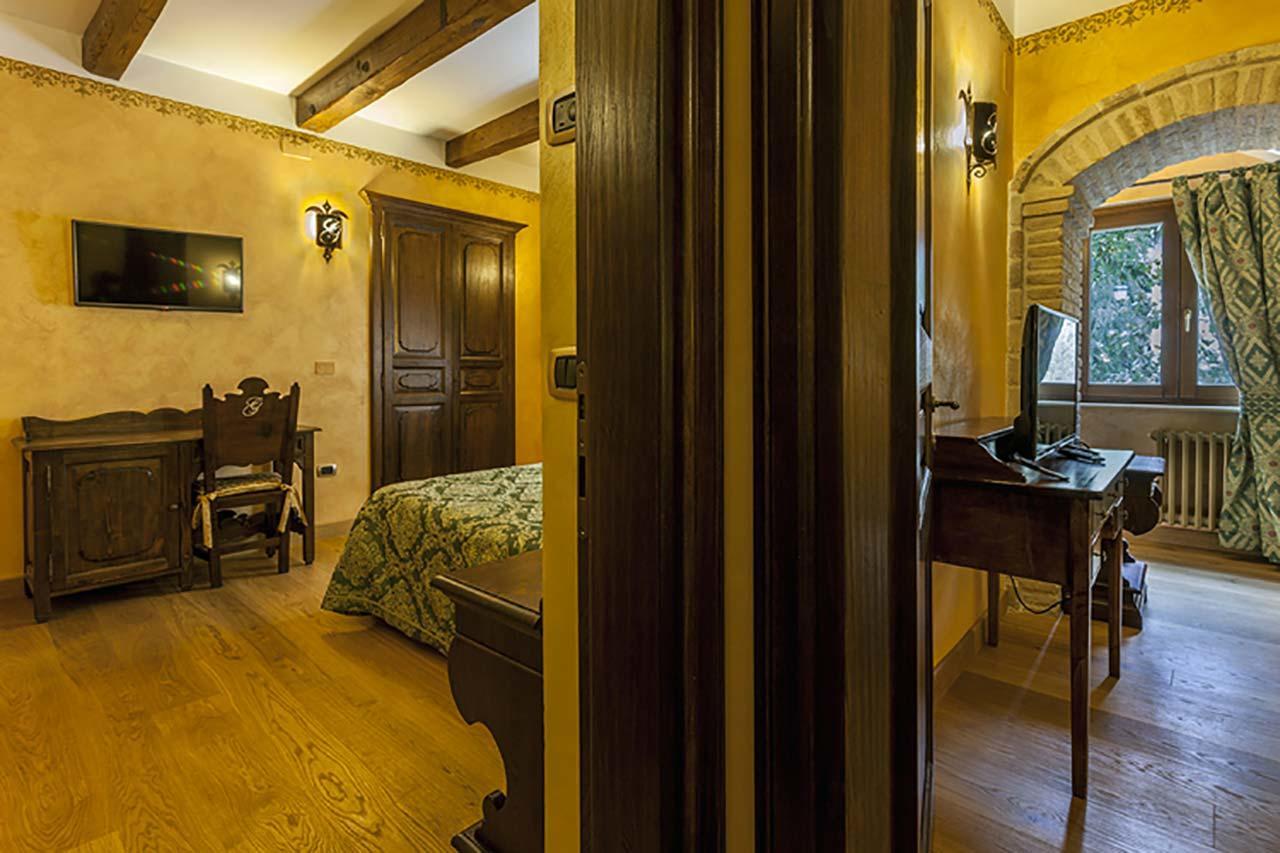 Hotel Guerrinuccio Celano Εξωτερικό φωτογραφία